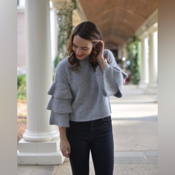 Endless Rose Light Gray Knit Top - Picture 4 of 10